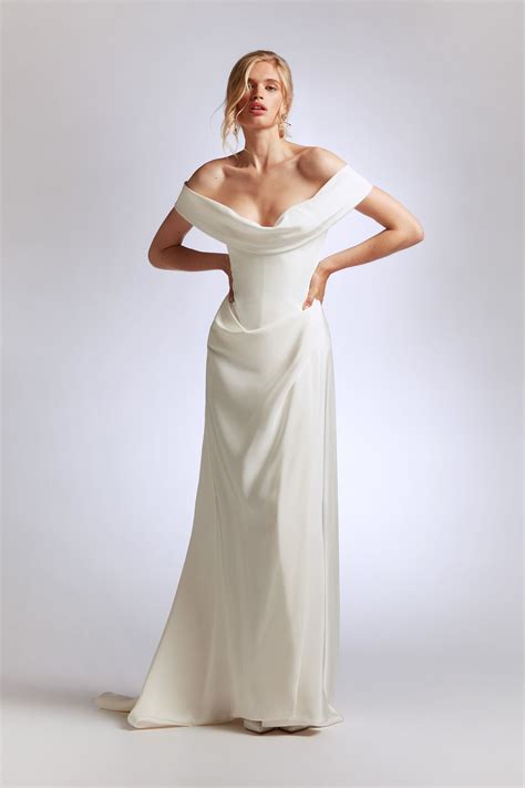 vivienne westwood wedding dress|vivienne westwood wedding dresses cost.